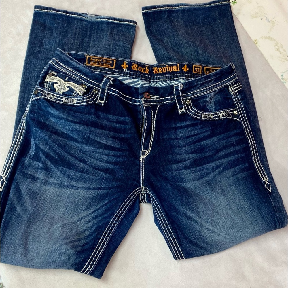 Like NEW! Rock Revival ladies Jeans size 33!
